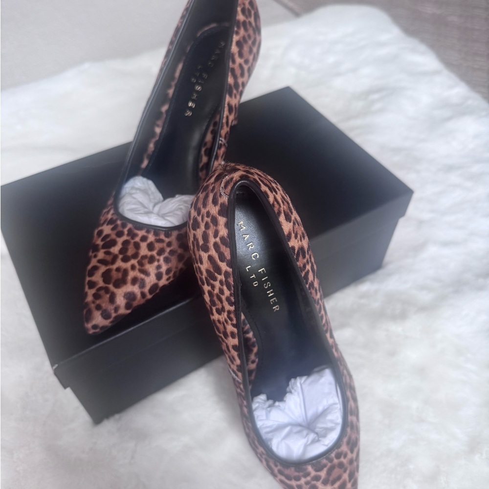 Marc Fisher Genni Leopard Print Women's Heels Size 9 - Picture 2 of 6